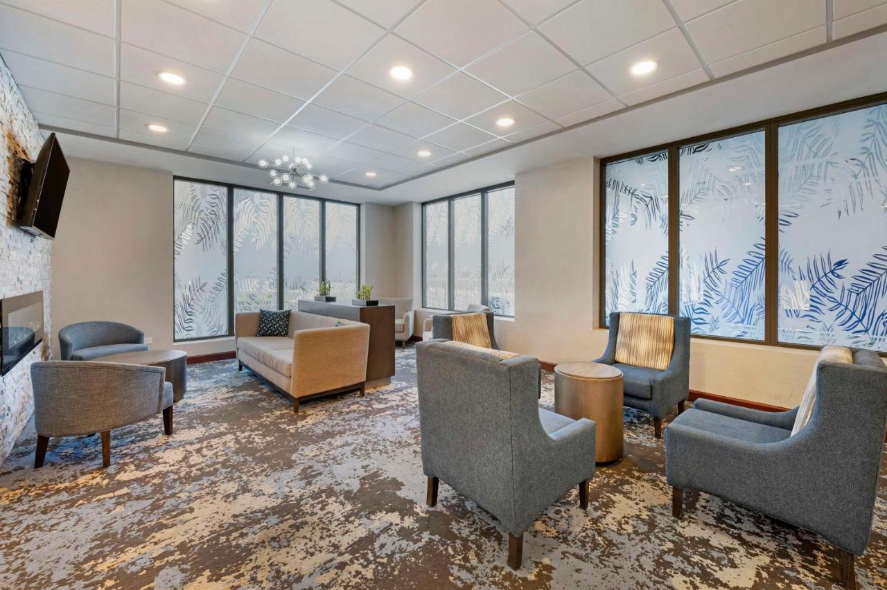 Best Western Plus South Holland Chicago Southland Exterior photo